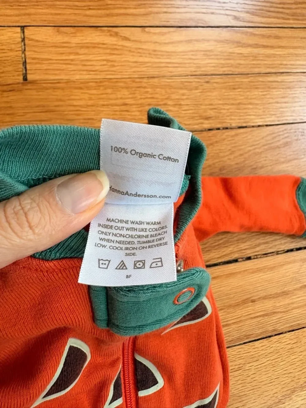 Hanna Andersson Baby Orange Pumpkin Face Footie Size 6-12 Months